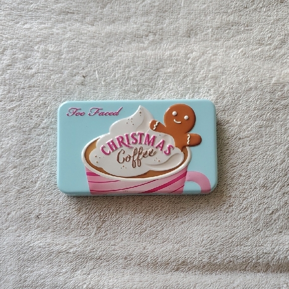 Too Faced Christmas Coffee Mini Travel Palette NWOT - Picture 1 of 6